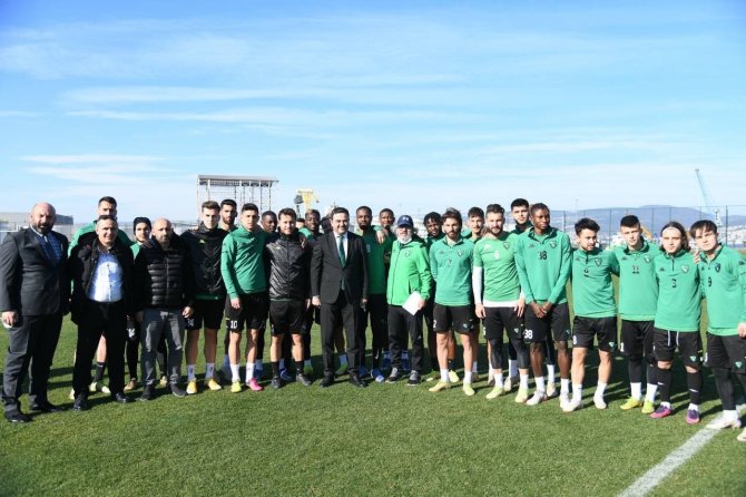 Başkan Özlü’den Kocaelispor’a Destek Ziyareti