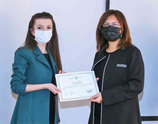 Bayusem Kurslarında Başarılı Olanlara Sertifikaları Verildi