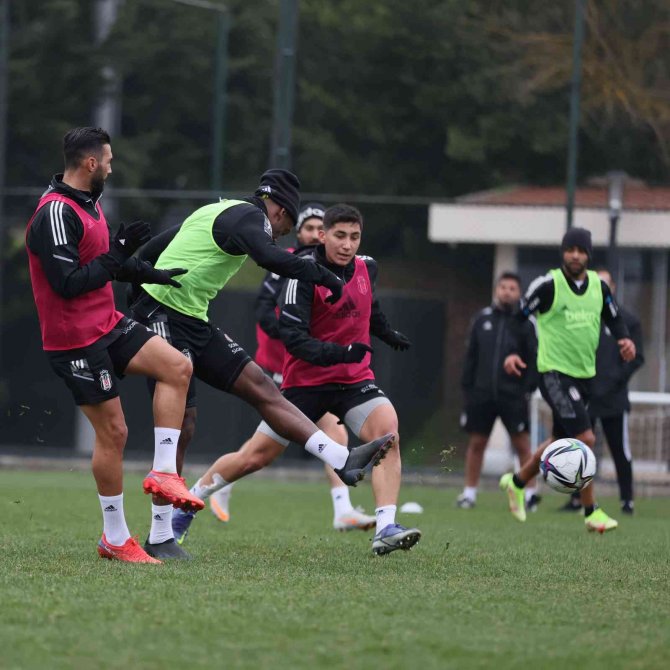 Beşiktaş, Serdar Topraktepe Yönetiminde Çalıştı