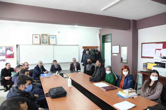 Kaymakam Dağ’dan Okul Ziyareti