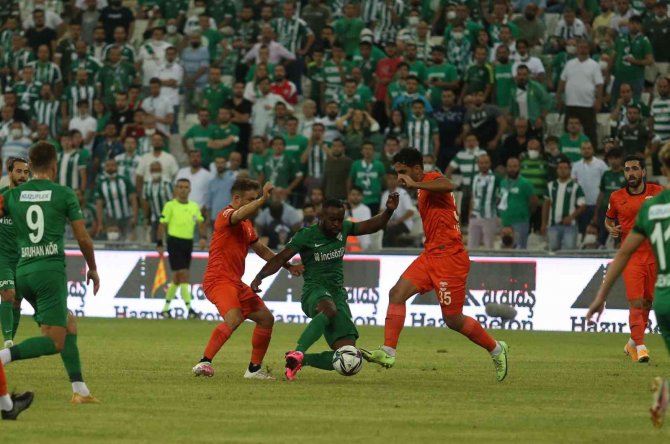 Bursaspor, İ̇stanbul Deplasmanında Adanaspor’la Karşılaşacak