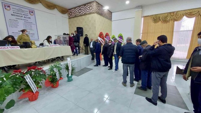 Yenice’de 11 Yıldır Başkanlık Yapan Acar Güven Tazeledi