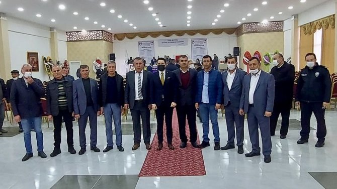 Yenice’de 11 Yıldır Başkanlık Yapan Acar Güven Tazeledi