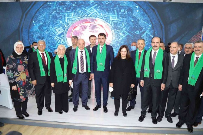 Bakan Kurum Ve Başkan Altay İ̇stanbul’daki Konyalılarla Buluştu