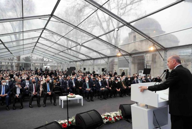 Cumhurbaşkanı Recep Tayyip Erdoğan 2. Yeditepe Bienali’nde Konuştu