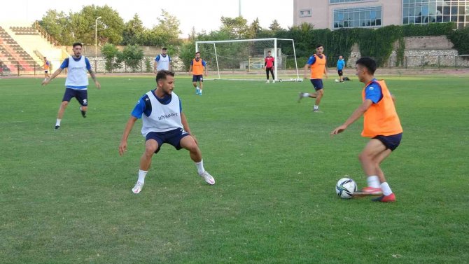 Beşiktaş, Kerem Kalafat İçin Görüşmelere Başladı