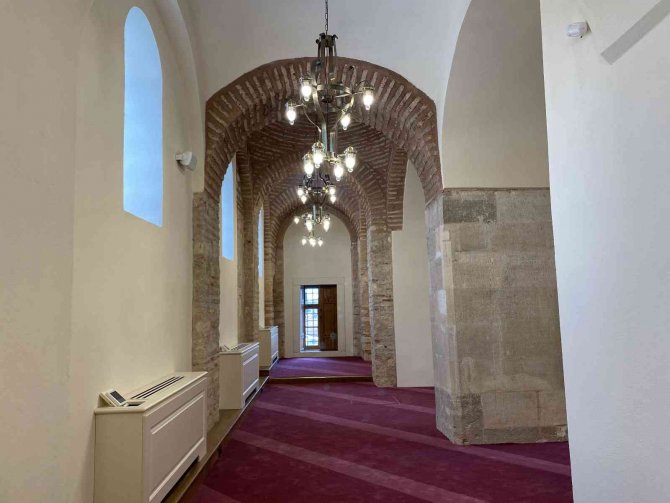 Restorasyonu Tamamlanan Fethiye Camii Yeniden İbadete Açıldı
