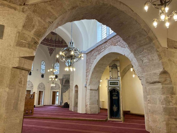 Restorasyonu Tamamlanan Fethiye Camii Yeniden İbadete Açıldı