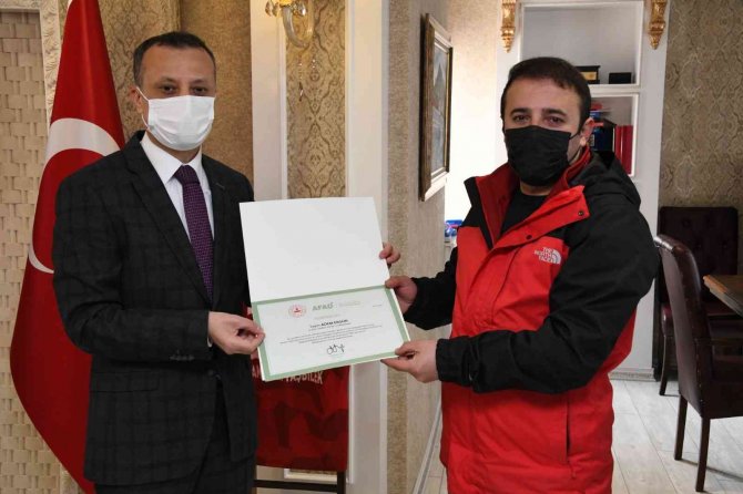 Yangın Kahramanlarına Teşekkür Belgeleri Verildi