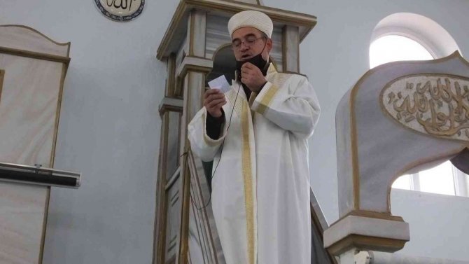 Balıkesir’de Bin 600 Camide Okunan Hutbede Maske, Mesafe Ve Aşı Uyarısı Yapıldı