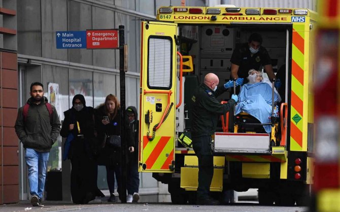 Londra’da Ordudan Hastanelere Covid-19 İle Mücadelede Destek