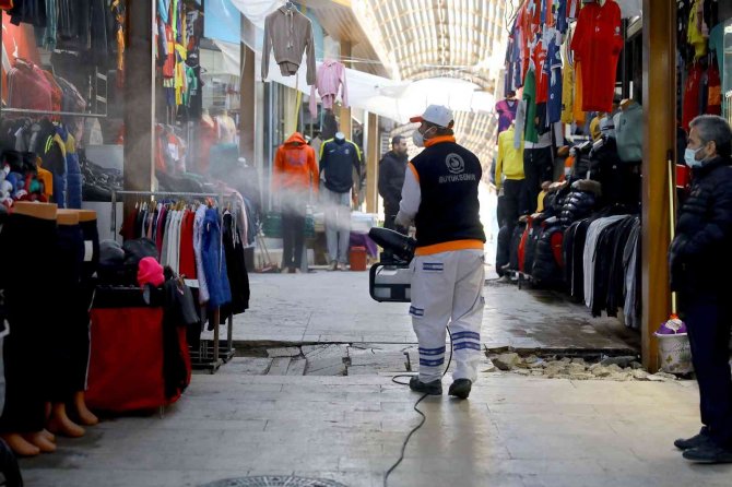 Büyükşehir Dezenfeksiyon Çalışmalarını Yoğunlaştırdı