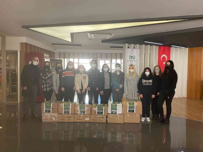 T-mba Liderlik Akademisi Öğrencilerinden 20.000 Kitap Bağışı