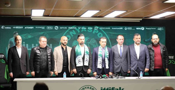 Konyaspor, İ̇lhan Palut İle Sözleşme Yeniledi