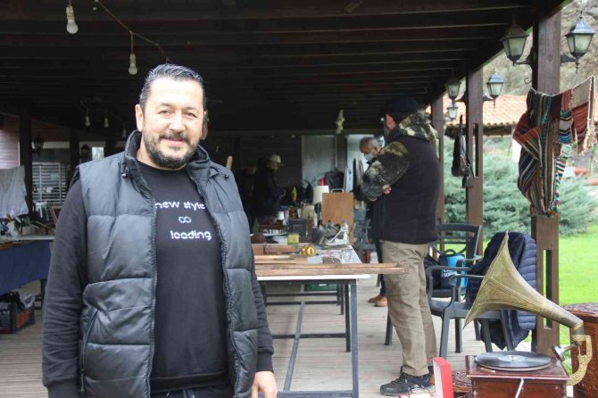 Antika Pazarında Tarihe Yolculuk