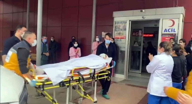 Başından Kurşunla Yaralanan Doktorun Tedavisi, Görev Yaptığı Hastanede Devam Edecek