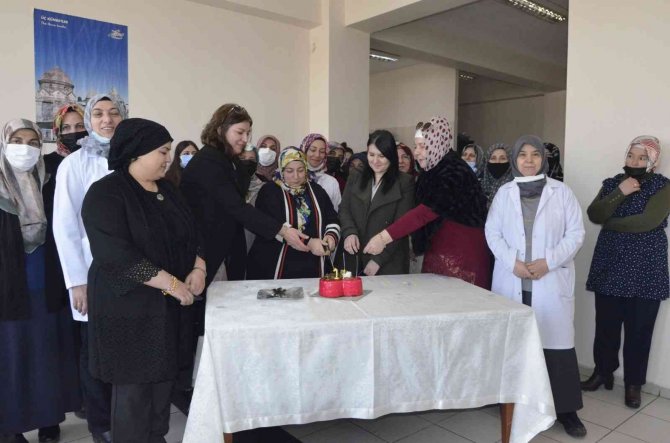 Palandöken İ̇novasyon Kadın Girişimciler Üretim Ve İ̇şletme Kooperatifi Bir Yaşında