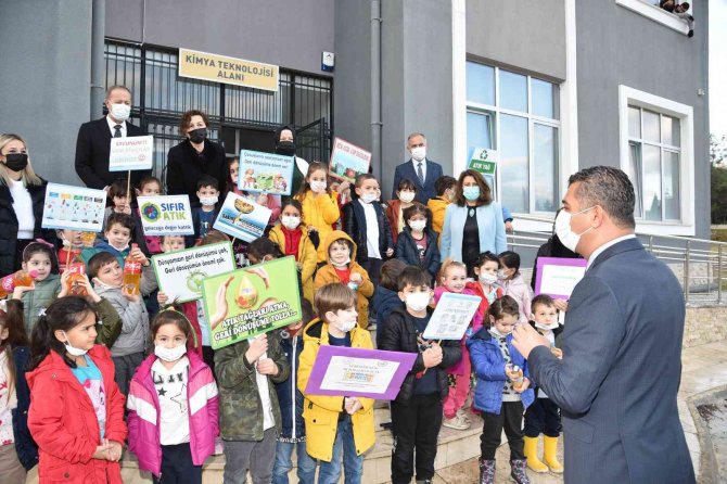 Anaokulu Minikleri Biriktirdi Meslek Liseliler Dönüştürdü