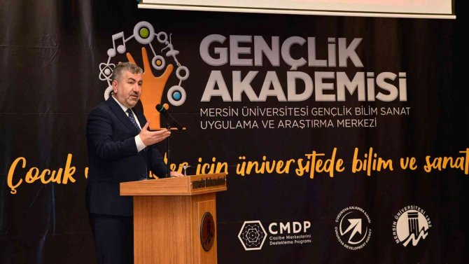 Meü Gençlik Akademisi Törenle Açıldı