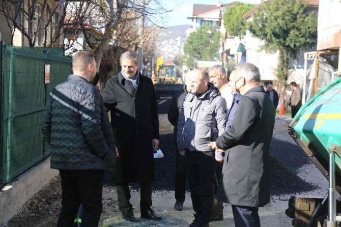 Başkan Alemdar, Asfalt Çalışmalarını Yerinde İnceledi