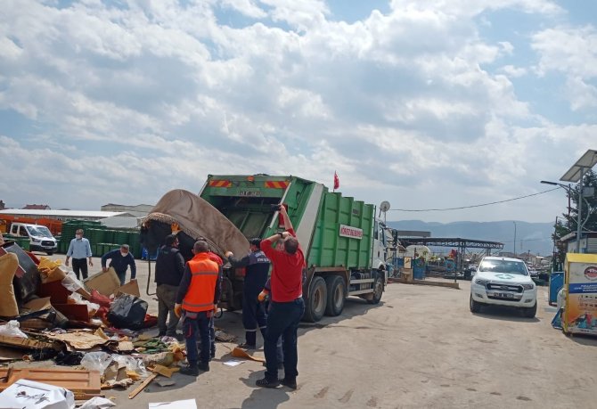 Körfez’de Tonlarca Atık Geri Dönüştürülüyor