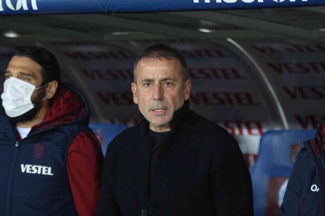 Spor Toto Süper Lig: Trabzonspor: 1 - Yeni Malatyaspor: 0 (İ̇lk Yarı)