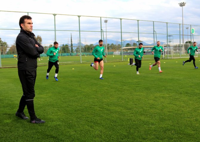 Sivas Belediyespor’un Antalya Kampı Sürüyor