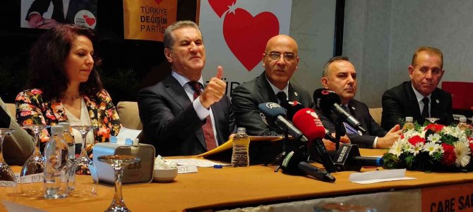 Mustafa Sarıgül: "Baykal’a Baş Kaldırdık Başımıza Gelmeyen Kalmadı"
