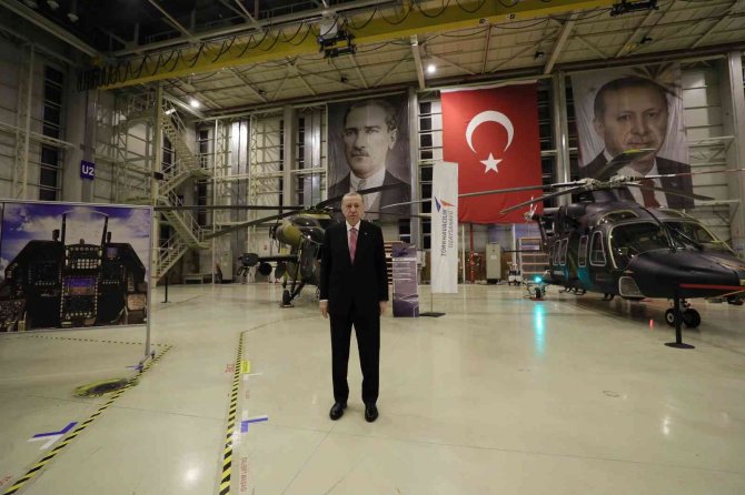 Yerli Ve Milli Genel Maksat Helikopteri Gökbey’in 4’üncü Prototipi İlk Kez Görüldü