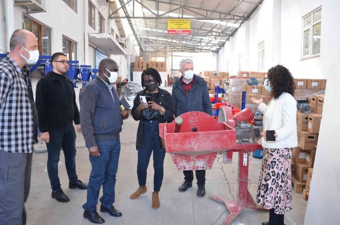 Uganda’nın Ankara Büyükelçisi Gerze’de