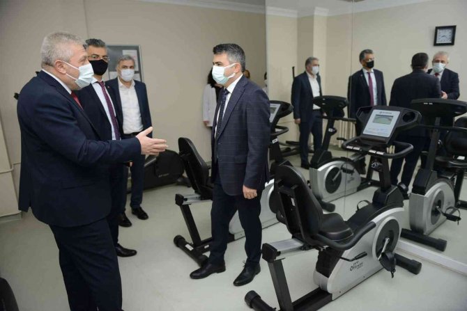 Özel Çocuklar Ve Ailelerine Spor İmkânı