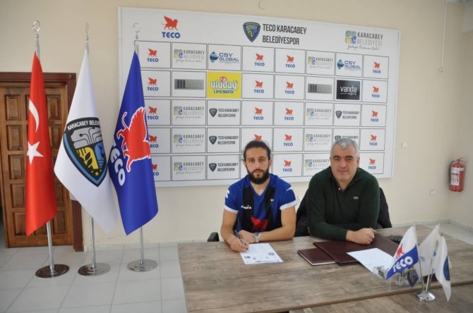 Mevlüt Çelik Karacabey Belediyespor’da