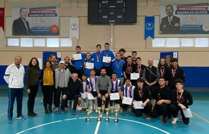 Aydın’da Gençler Dart Turnuvası Sona Erdi