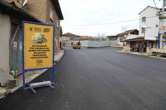 Mezarlıklara Kaliteli Yollarla Konforlu Ulaşım