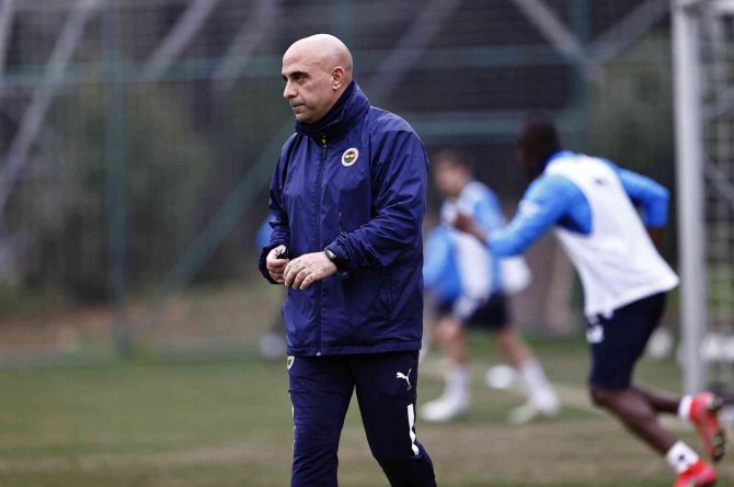 Fenerbahçe, Adana Demirspor Maçının Taktiğini Çalıştı
