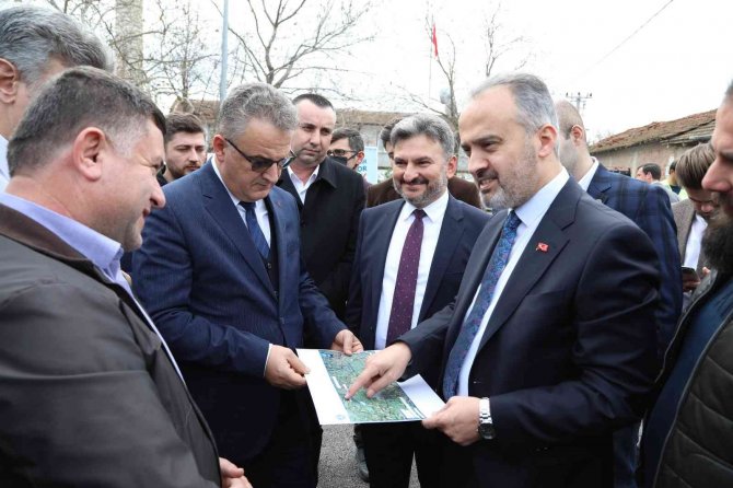 Bursa’nın 418 Dönümlük Yeni Mezarlığına Sıcak Asfalt