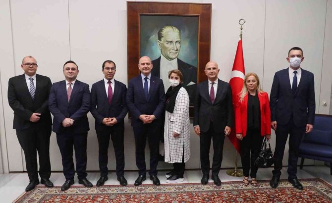 İ̇çişleri Bakanı Soylu, Türkiye’nin Dakka Büyükelçiliğini Ziyaret Etti