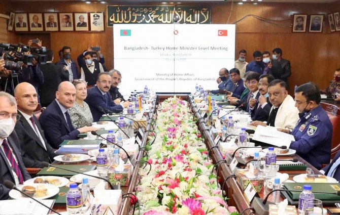 İ̇çişleri Bakanı Soylu, Bangladeş İ̇çişleri Bakanı Khan İle Bir Araya Geldi