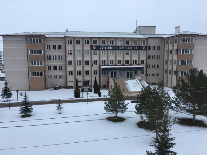 İ̇ş Kaygısı Bazı Bölümleri Öğrencisiz Bıraktı