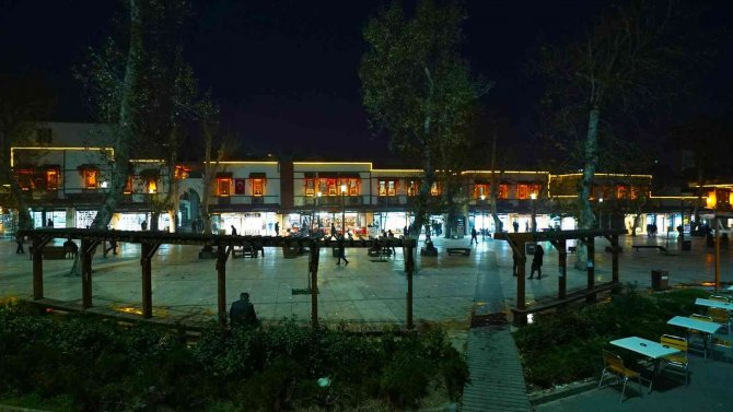 Tarihi Kapalı Çarşı’daki Dev Proje Tamamlandı