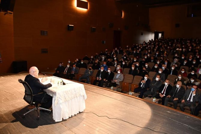 Cumhurbaşkanı Başdanışmanı Şener: “Gaz Parası, Pazarlardaki Ücretlerin Artırılması Bahane Edilerek Kazakistan İşgal Ediliyor”