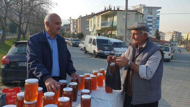 Salgın Hastalıklardan Korunmak İsteyenler Arı Ürünlerine Yöneldi