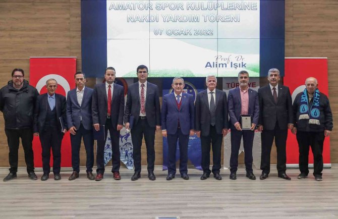 Kütahya Belediyesi’nden 66 Amatör Spor Kulübüne 400 Bin Tl’lik Nakdi Yardım