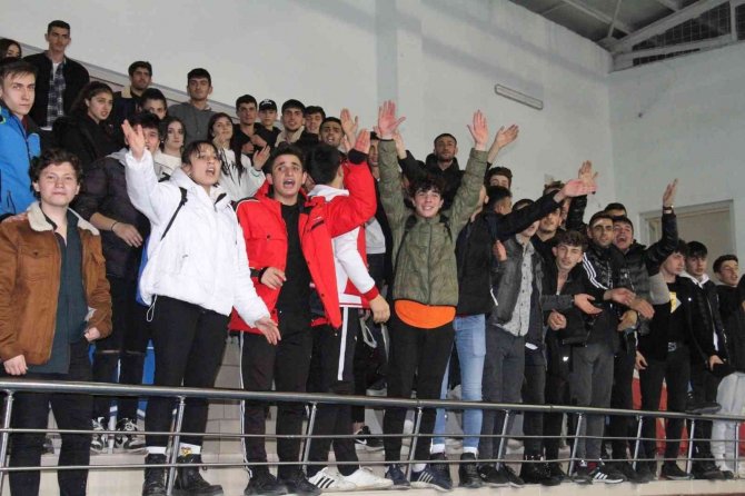 Şampiyon Tevfik İ̇leri Anadolu Lisesi