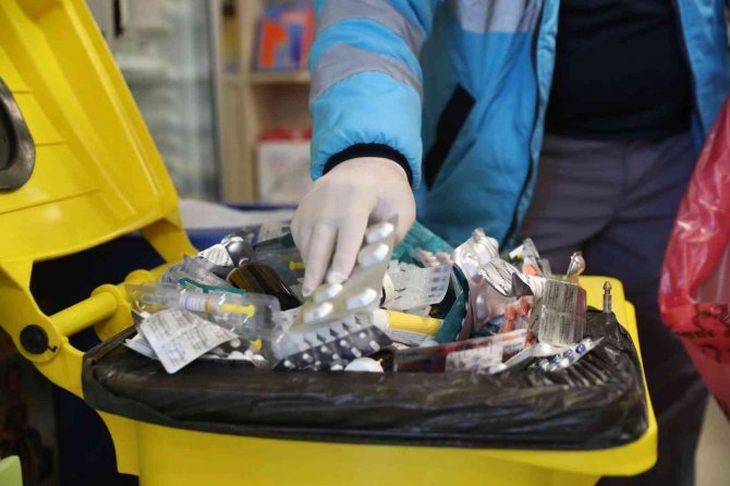 50 Günde 1 Ton Atık İlaç Toplandı