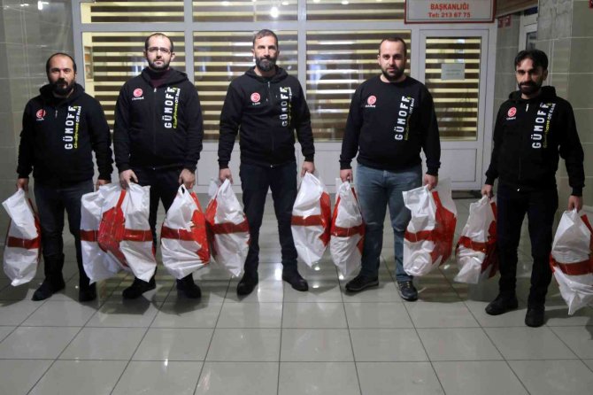 Gümoff’tan 60 Öğrenciye Mont Ve Bot