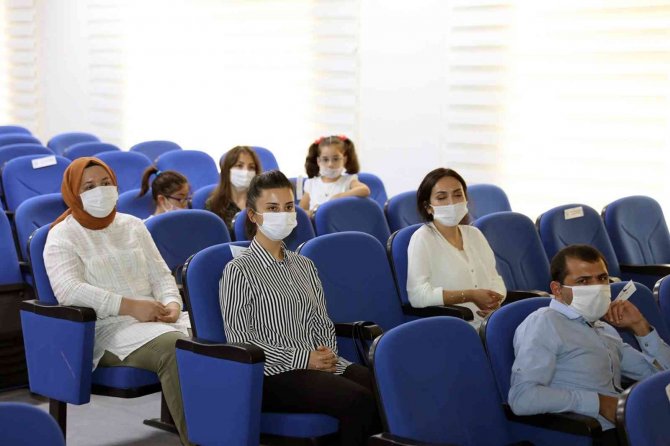 Subü Personeli 2021’de Eğitimlerle Gelişti