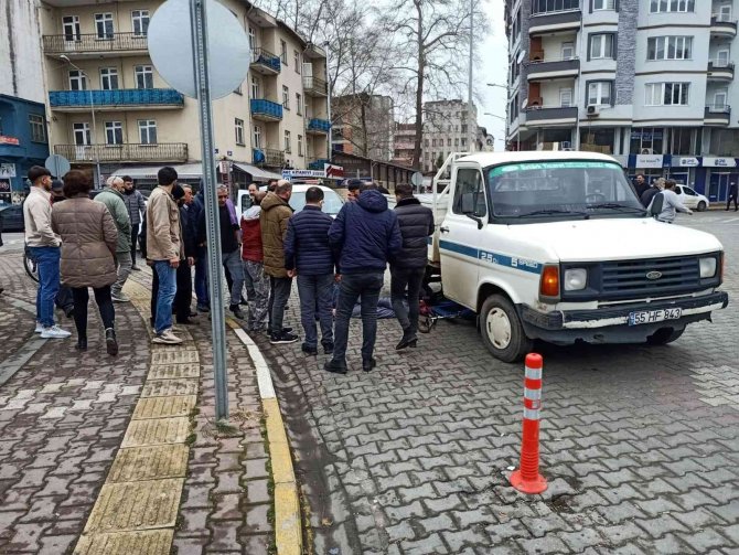 Kamyonetin Çarptığı Bisikletli Yaralandı
