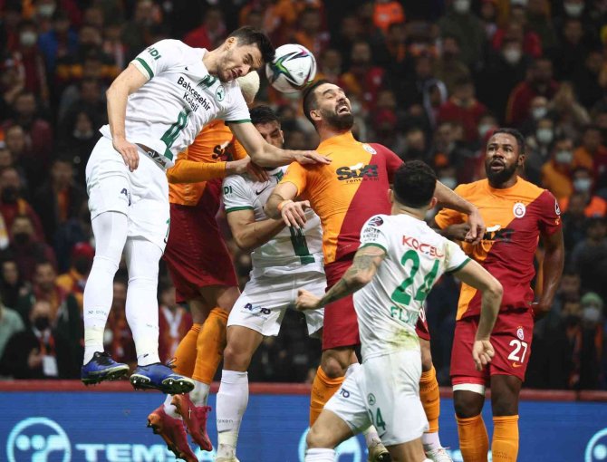 Spor Toto Süper Lig: Galatasray: 0 - Gzt Giresunspor: 1 (Maç Sonucu)