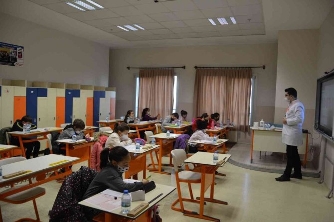 Tekden Giriş Sınavı’na Yoğun İlgi